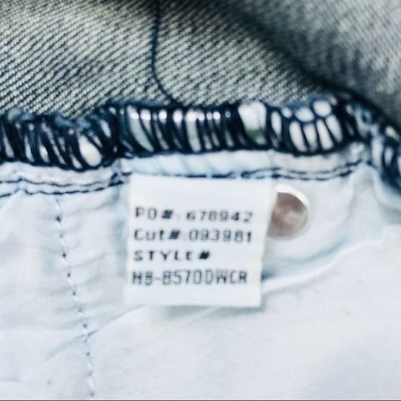 Distressed denim jean short shorts Refuge - 2 - Picture 5 of 7